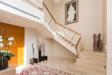 House for sale Barcelona, Spain 5 bedrooms, 782 sq.m. No. 22458 - photo 29