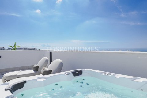 Penthouse for sale in Fuengirola, Malaga, Spain 2 bedrooms, 80 sq.m. No. 48526 - photo 8