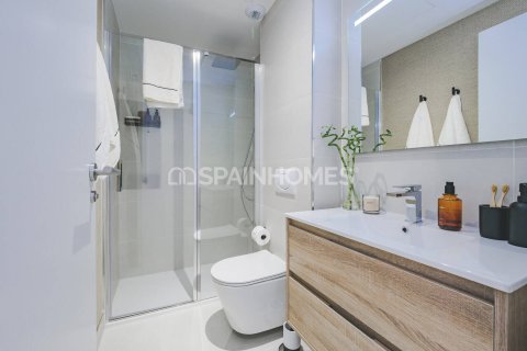 Kattohuoneisto myytävänä Fuengirola, Malaga, Espanja, 2 makuuhuonetta, 80 m2 No. 48526 - kuva 23