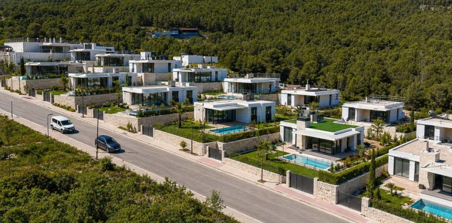 Villa in La Nucia, Alicante, Spain 3 bedrooms, 157 sq.m. No. 108699