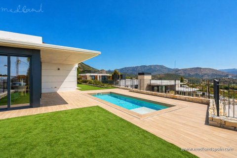 Villa i La Nucia, Alicante, Spanien 3 sovrum, 124 kvm. Nr. 108698