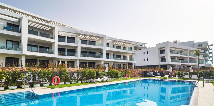 Квартира в Фуэнхирола, Малага, Испания 3 спальни, 112м2 №104799