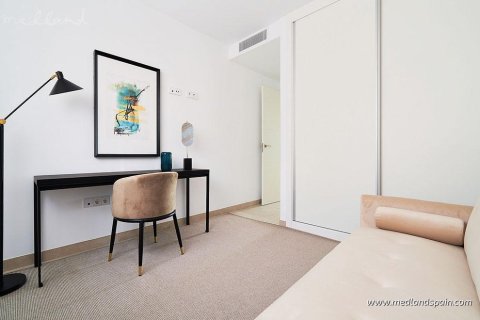 Продажа квартиры в Фуэнхирола, Малага, Испания 3 спальни, 112м2 №104799 - фото 10