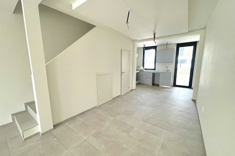 Kaupunkipientalo myytävänä Pilar de la Horadada, Alicante, Espanja, 2 makuuhuonetta, 90 m2 No. 113583 - kuva 10
