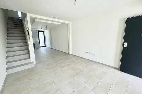 Kaupunkipientalo myytävänä Pilar de la Horadada, Alicante, Espanja, 2 makuuhuonetta, 90 m2 No. 113583 - kuva 12