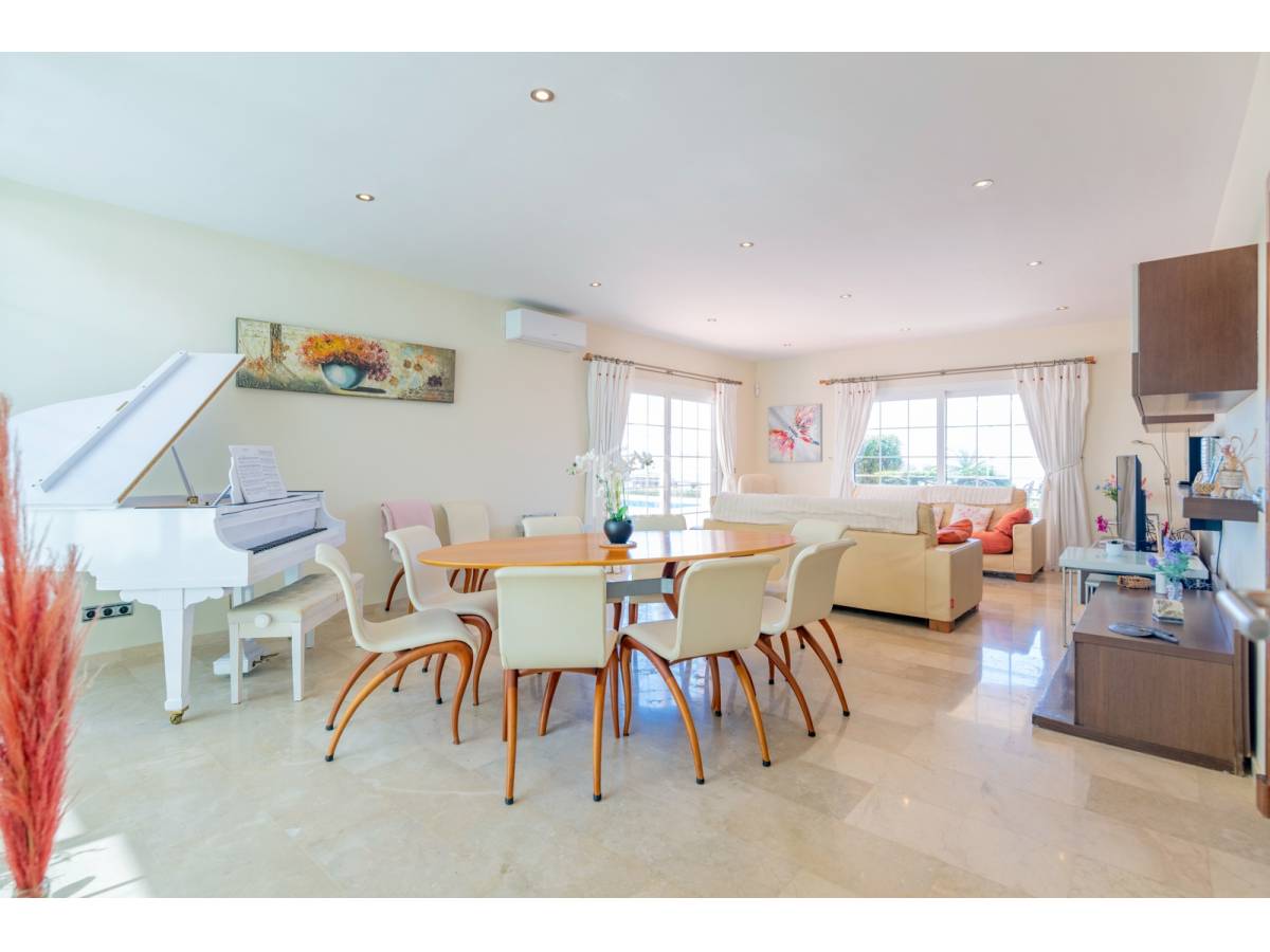 Villa in Mahon, Menorca, Spanien 6 Schlafzimmer, 270 m2 Nr. 113582