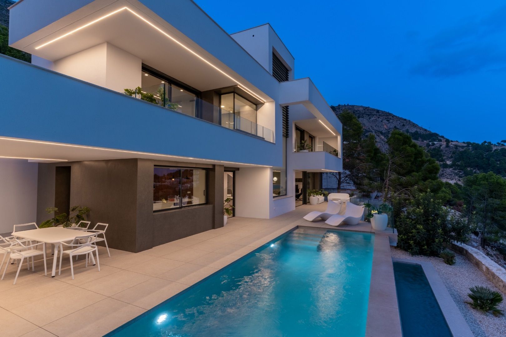 Villa in Altea, Alicante, Spain 4 bedrooms, 535 sq.m. No. 95667