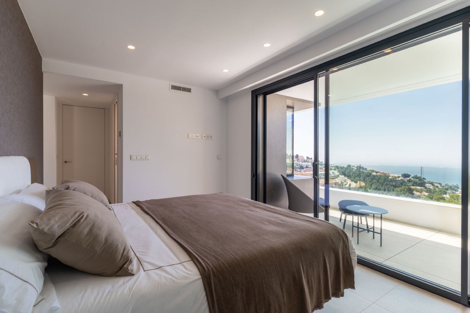 Villa in Altea, Alicante, Spain 4 bedrooms, 535 sq.m. No. 95667