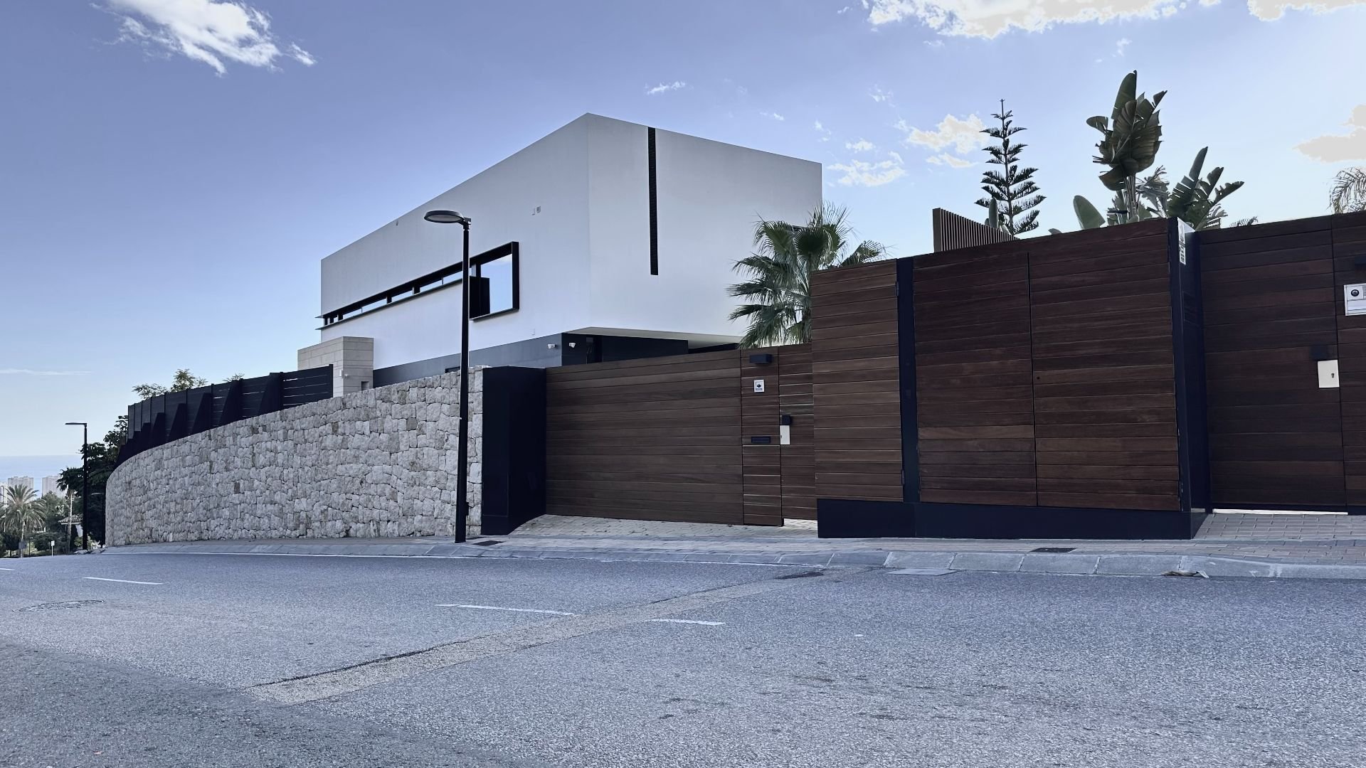 Вилла в Финестрат, Аликанте, Испания 4 спальни, 894м2 №95694