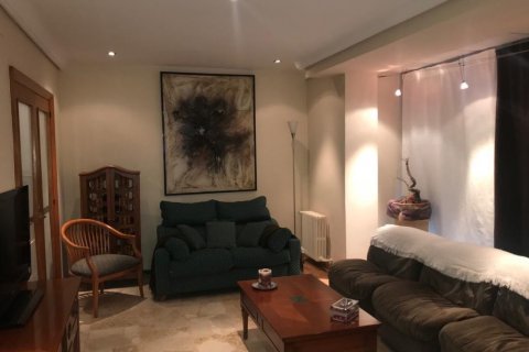 Dzīvoklis pārdošanā Elche, Alicante, Spānijā 7 istabas, 260 m2 Nr. 115361 - attēls 28