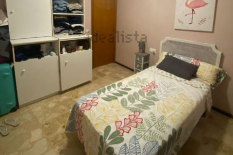 Dzīvoklis pārdošanā Elche, Alicante, Spānijā 7 istabas, 260 m2 Nr. 115361 - attēls 15