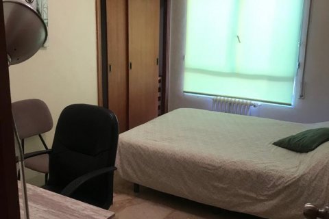 Dzīvoklis pārdošanā Elche, Alicante, Spānijā 7 istabas, 260 m2 Nr. 115361 - attēls 3