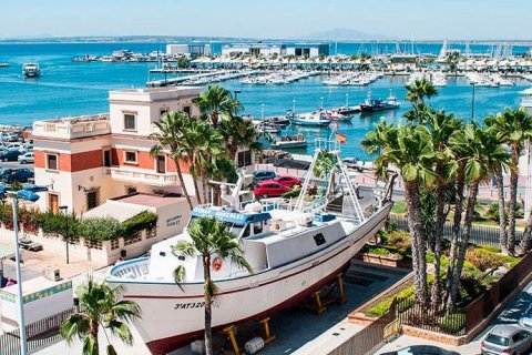 Dzīvoklis pārdošanā Santa Pola, Alicante, Spānijā 2 istabas, 146 m2 Nr. 114057 - attēls 9