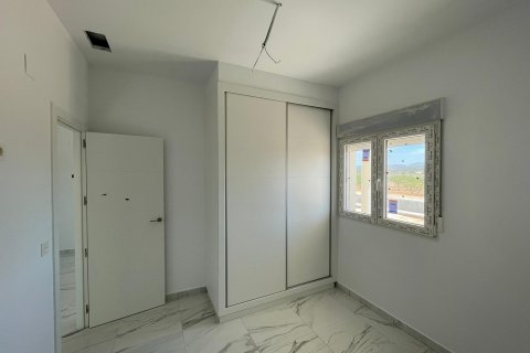 Villa en venta Pinoso, Alicante, España 6 dormitorios, 270 m2 No. 114021 - foto 11