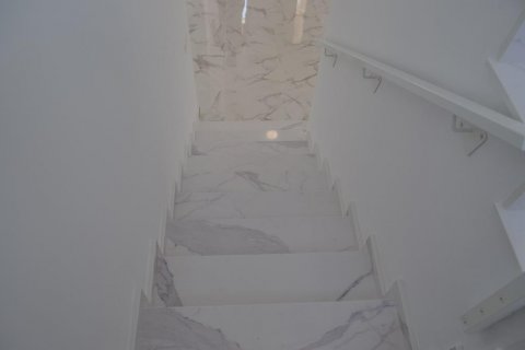 Villa for sale Pinoso, Alicante, Spain 4 bedrooms, 225 sq.m. No. 114023 - photo 30