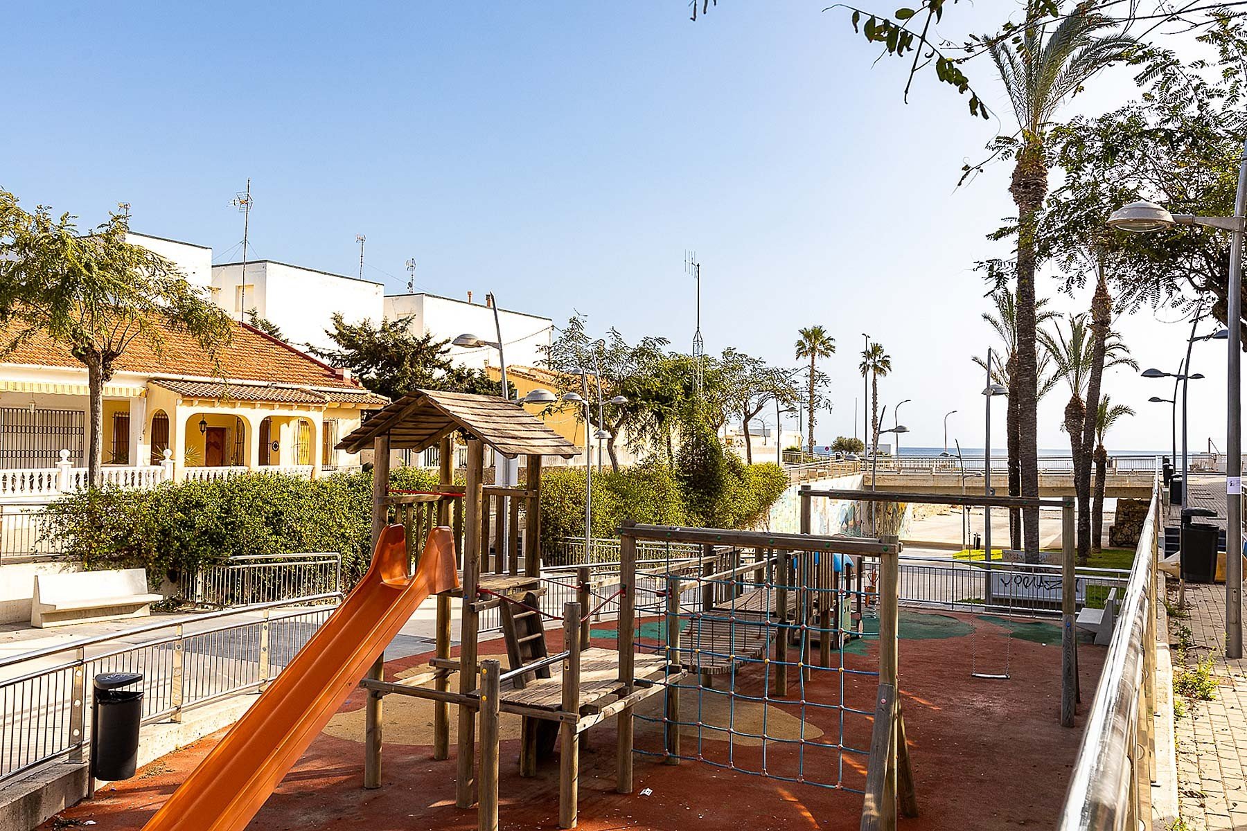 Apartamento en Pilar de la Horadada, Alicante, España 2 dormitorios, 66 m2 No. 91704