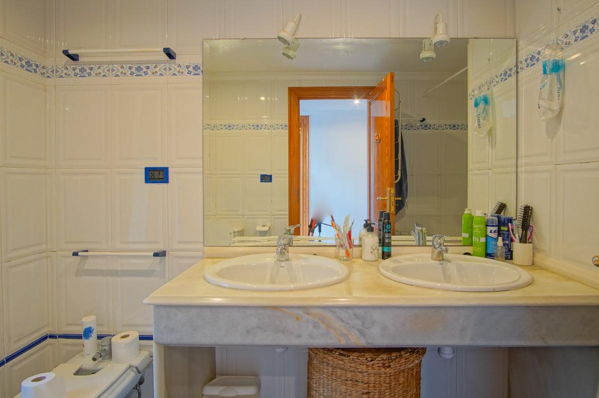 Villa in Denia, Alicante, Spanien 6 Schlafzimmer, 426 m2 Nr. 100037