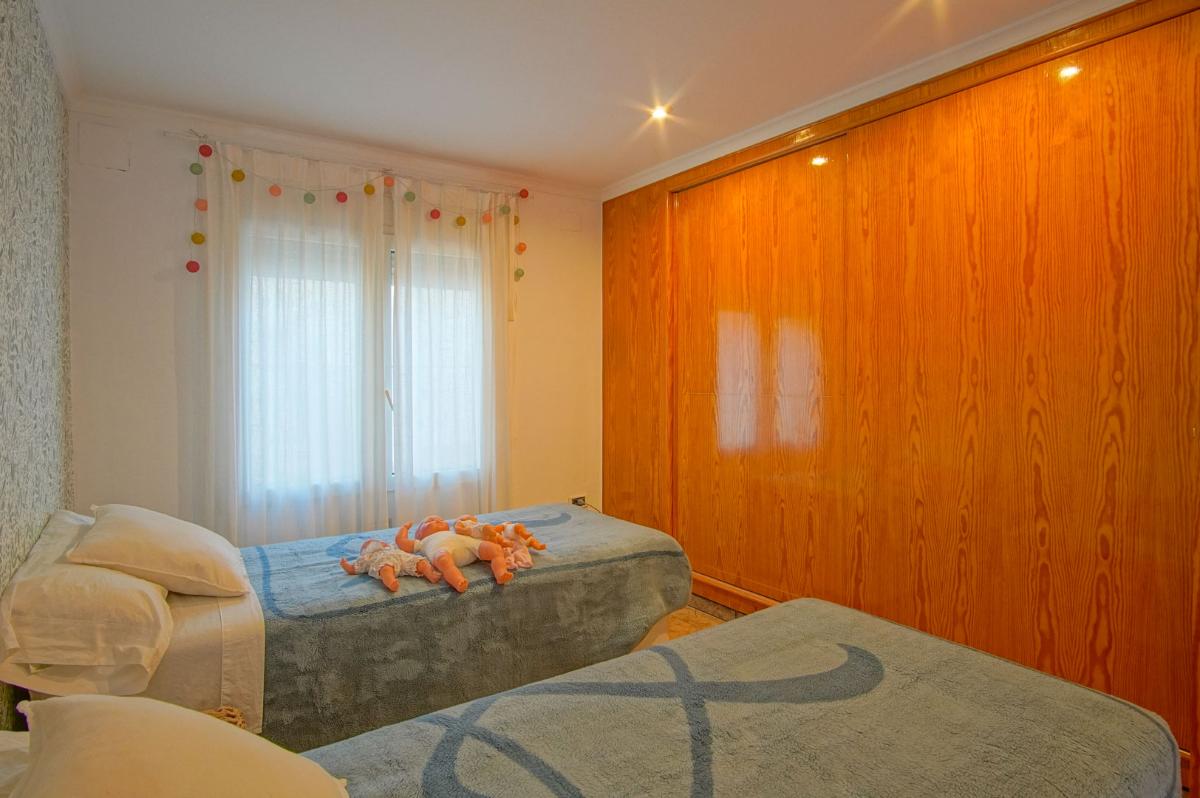 Villa in Denia, Alicante, Spanien 6 Schlafzimmer, 426 m2 Nr. 100037