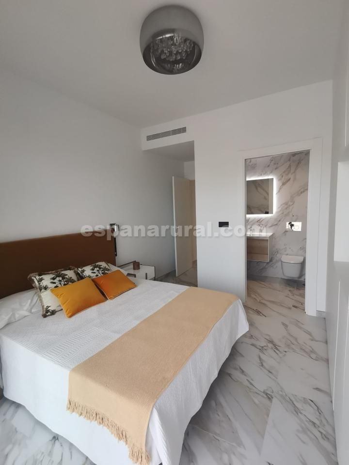Lägenhet i Guardamar del Segura, Alicante, Spanien 3 sovrum, 101 kvm. Nr. 102123