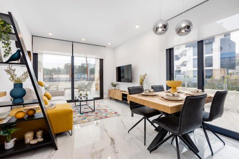 Продажа квартиры в Ла Флорида, Аликанте, Испания 2 спальни, 115м2 №117021 - фото 15