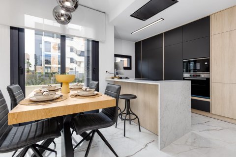 Продажа квартиры в Ла Флорида, Аликанте, Испания 2 спальни, 115м2 №117021 - фото 20
