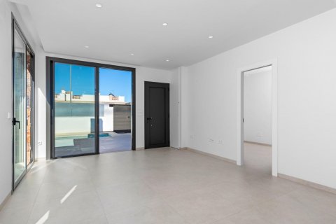 Продажа виллы в Сан-Хавьер, Мурсия, Испания 3 спальни, 187м2 №117017 - фото 12