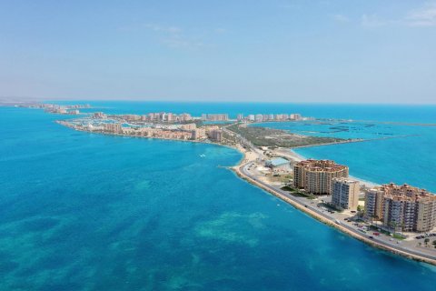 Продажа квартиры в Ла-Манга-дель-Мар-Менор, Мурсия, Испания 2 спальни, 92м2 №111527 - фото 3