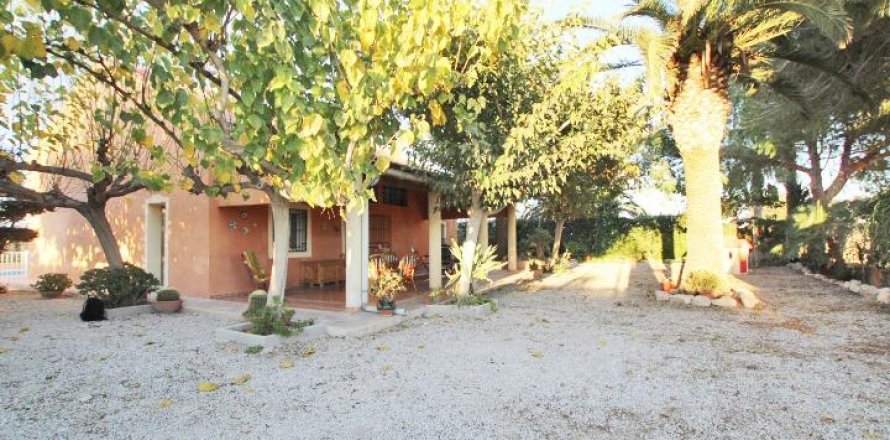Finca Almoradí, Alicante, España 5 dormitorios, 510 m2 No. 115869