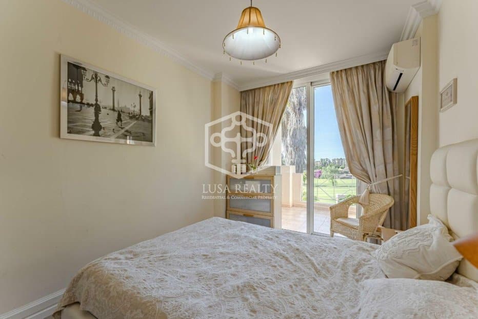 Villa a Adeje, Tenerife, Spagna 6 camere da letto, 732 mq. N° 94465