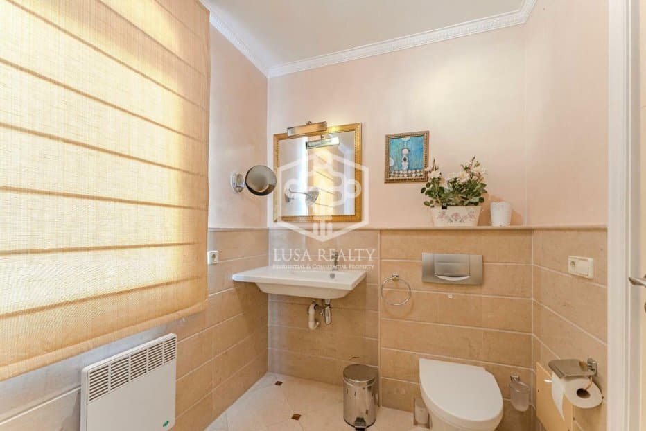 Villa a Adeje, Tenerife, Spagna 6 camere da letto, 732 mq. N° 94465