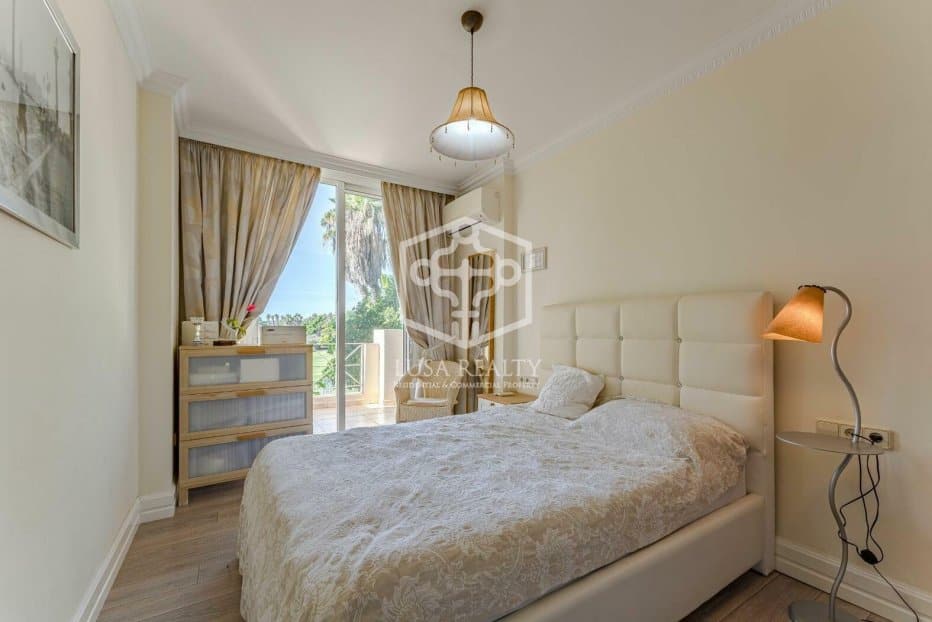 Villa a Adeje, Tenerife, Spagna 6 camere da letto, 732 mq. N° 94465