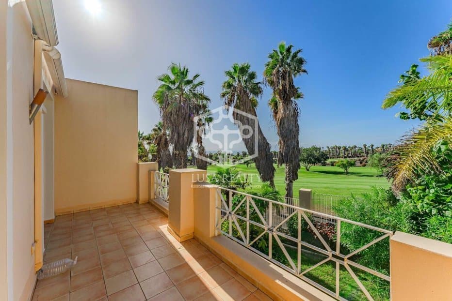 Villa a Adeje, Tenerife, Spagna 6 camere da letto, 732 mq. N° 94465