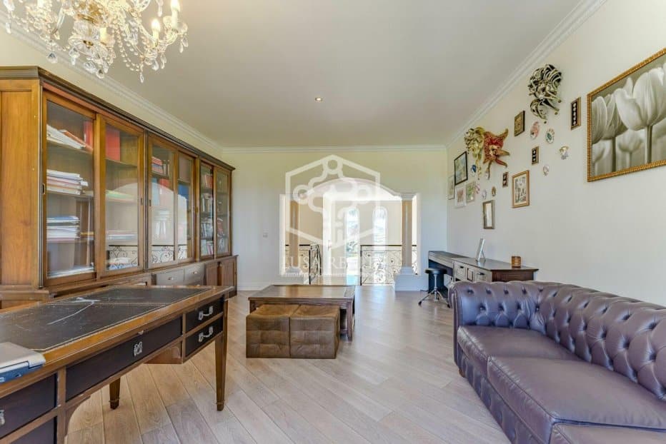 Villa a Adeje, Tenerife, Spagna 6 camere da letto, 732 mq. N° 94465