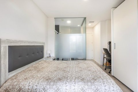 Huoneisto myytävänä Alicante, Espanja, 2 makuuhuonetta, 84 m2 No. 112887 - kuva 17