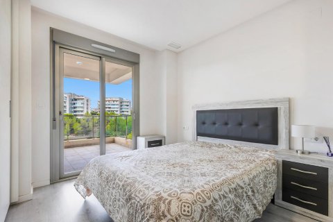 Huoneisto myytävänä Alicante, Espanja, 2 makuuhuonetta, 84 m2 No. 112887 - kuva 16