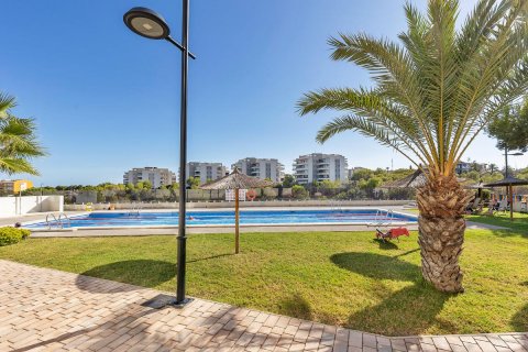Huoneisto myytävänä Alicante, Espanja, 2 makuuhuonetta, 84 m2 No. 112887 - kuva 30