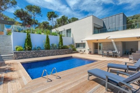 Talo myytävänä Blanes, Girona, Espanja, 4 makuuhuonetta, 412 m2 No. 22785 - kuva 1