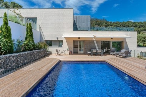 Talo myytävänä Blanes, Girona, Espanja, 4 makuuhuonetta, 412 m2 No. 22785 - kuva 24