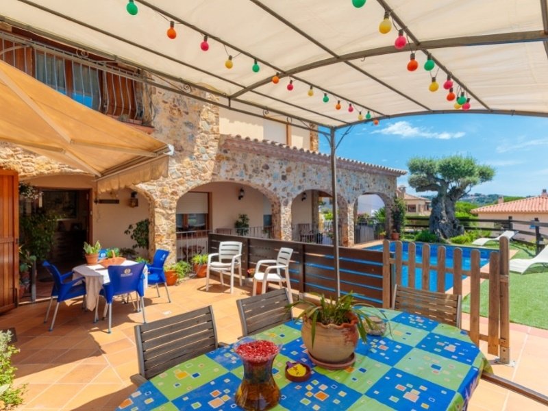 Casa a Blanes, Girona, Spagna 5 camere da letto, 274 mq. N° 22991