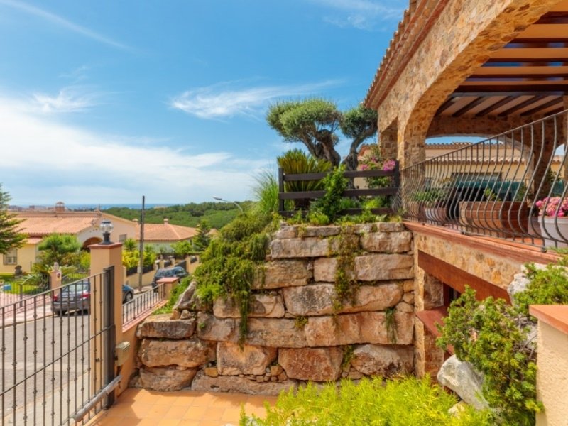 Casa a Blanes, Girona, Spagna 5 camere da letto, 274 mq. N° 22991