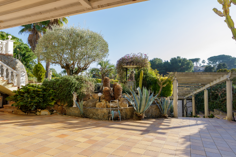 House for sale Blanes, Girona, Spain 4 bedrooms, 455 sq.m. No. 22922 - photo 30