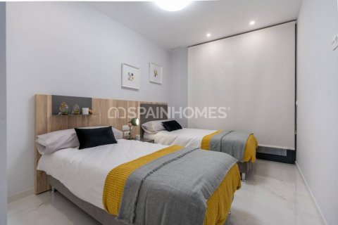 Apartment for sale Benidorm, Alicante, Spain 2 bedrooms, 69 sq.m. No. 48738 - photo 22