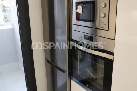Apartment for sale Benidorm, Alicante, Spain 2 bedrooms, 69 sq.m. No. 48738 - photo 7