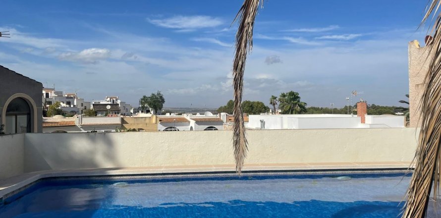 Rindu māja Torrevieja, Alicante, Spānijā 2 istabas, Nr. 115968