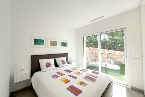 Villa for sale Pinar De Campoverde, Alicante, Spain 3 bedrooms,  No. 115971 - photo 8