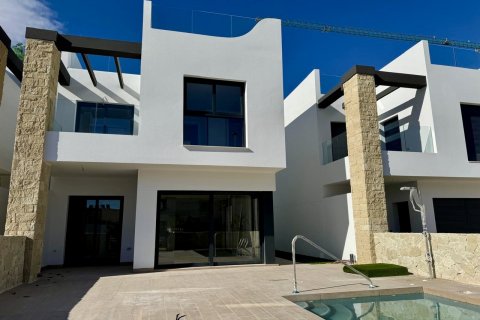 Apartamento en venta Pilar de la Horadada, Alicante, España 4 dormitorios, 120 m2 No. 115972 - foto 1