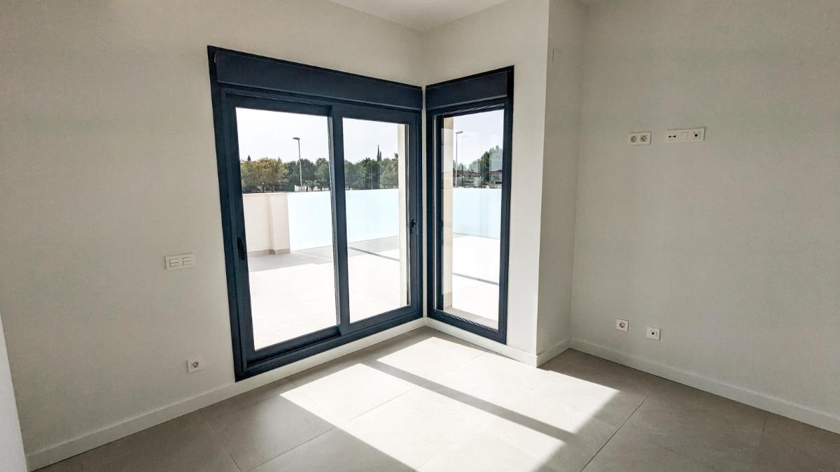 Villa à Daya Nueva, Alicante, Espagne 3 chambres, 127 m2 No. 98594