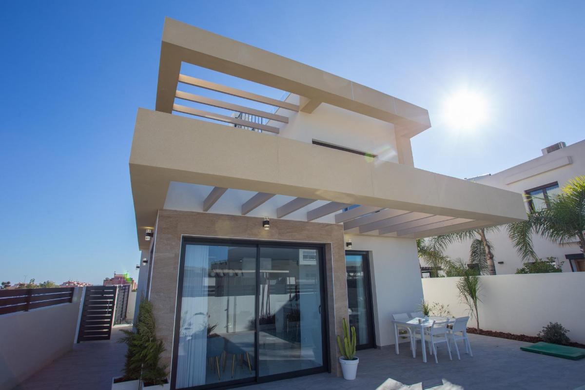 Villa Los Montesinos, Alicante, Spānijā 3 istabas, 106 m2 Nr. 98592