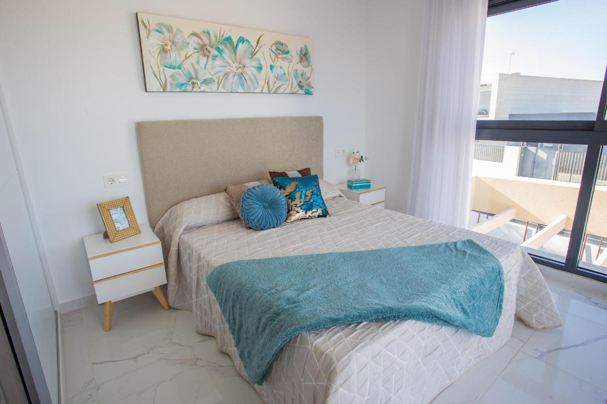 Villa Los Montesinos, Alicante, Spānijā 3 istabas, 106 m2 Nr. 98592
