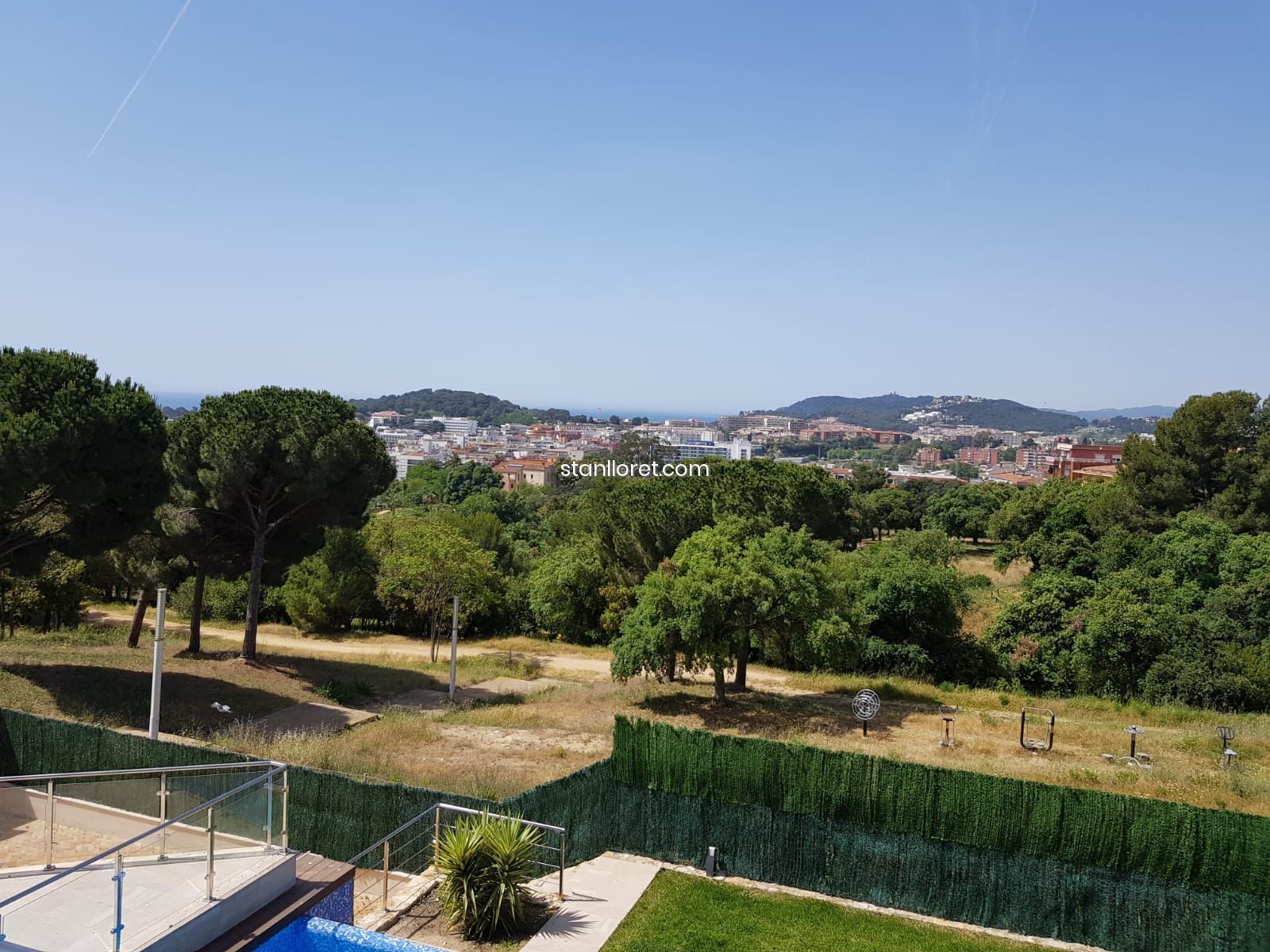 Villa a Lloret de Mar, Girona, Spagna 4 camere da letto, 346 mq. N° 104044